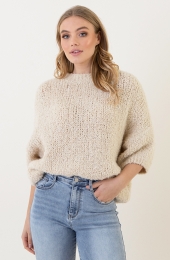 OversizedBoucleTruiKorteMouwLightBeige