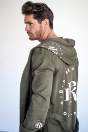 D-Robebadjasmetcapuchon-groenwittebedrukking-2xl