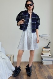 Geborduurdebombermetruitjes