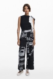 Gecombineerdejumpsuitmetkrantenprint