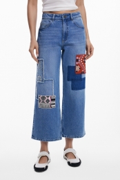 Rechtejeansmetpatches-BLUE-38