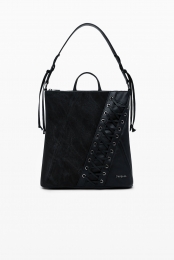 Kleinerugzakmetleerlookenkorsetdetails