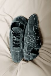 Sneakerlogodenimstudio