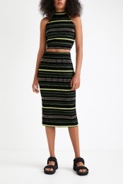 Topcroppedstrepen-BLACK-L
