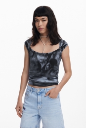 T-shirtmetkortemouwenenverloop