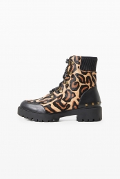 Lerenlaarsjemetdierenprint