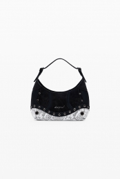 Kleineslangenlerentasmetstuds