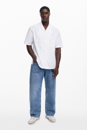 KortemouwoverhemdmetBotter-lettering