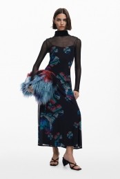 JurkontworpendoorMrChristianLacroix