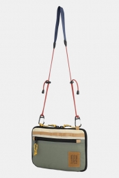 TopoDesignsAllAdventureAccessoryBagSchoudertasGroen