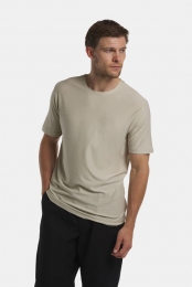 VuoriStratoTechTeeBruin