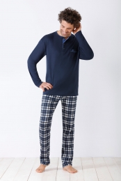 WarmeHerenpyjamaHajometgeruitebroek