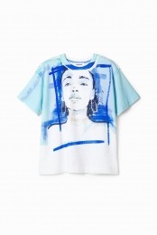 T-shirtmetafbeeldingvaneenmeisje