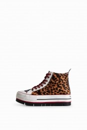 Hogesneakersmetplateauzoolendierenprint