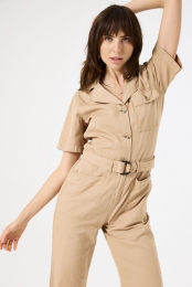 Beigejumpsuit
