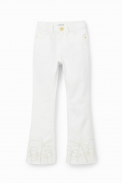 Langeflaredjeansmetborduursels
