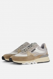 FlorisvanBommelDeZager0709Sneakersbruin