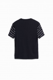 T-shirtmetkortemouwenenuitsnijdingen-BLACK-XS