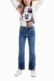 Langeflaredjeansmetborduursels-BLUE-78