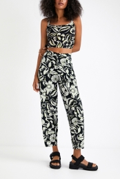 Topcroppedsingletmetbloemen-BLACK-S