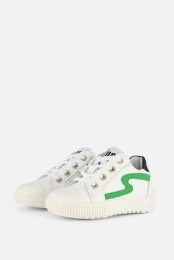 DevelabSneakerswitLeer