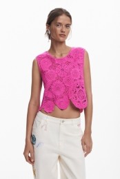 Croppedcrochettop
