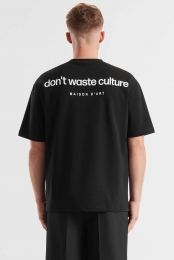 DontWasteCultureCultureT-shirtCleoBlackWhiteL