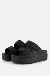 CrocsBrooklynBuckleWedgeSlipperszwart