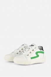 DevelabSneakerswitLeer