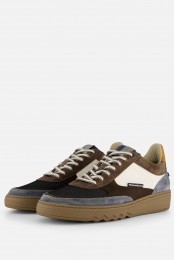 FlorisvanBommelDeKupster0509Sneakerstaupe