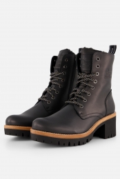 PanamaJackPadmaB2Veterbootszwart