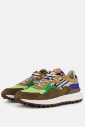 FlorisvanBommelNoppi2504Sneakersbruin