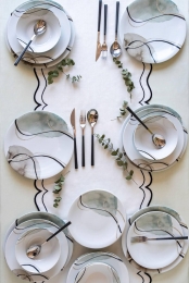 24-deligedinersetEloraporseleinHermia