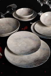 24-deligeserviessetIlaHermia