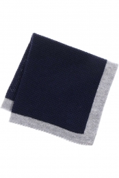 JacquesBrittPochetmarineGestructureerd