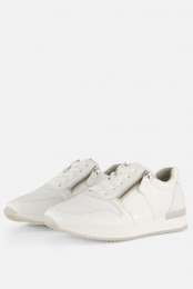 GaborSneakerswitLeer