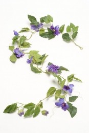 ZijdeplantGuirlandeClematiskunstplantDriesprongCollection-Driesprongcollection