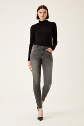 Celia244SuperslimJeans-MediumUsed