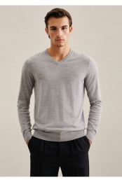 SeidenstickerTruiV-halslichtgrijsEffen