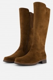 GaborHogelaarzencognacSuede