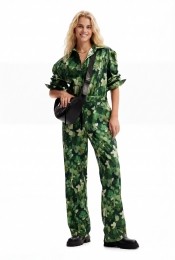 Workerjumpsuitmetcamouflage
