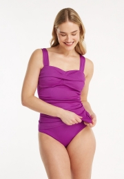 Twistedtankinitopwildberrymaat40