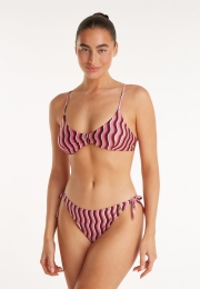 Bowbikinibottomgroovywavemaat42