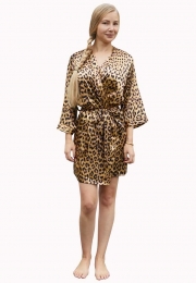 Satin-LuxuryPantersatijnenkimonometnaamborduren