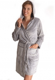 Zachtefleecebadjasstreepmotief-metcapuchon