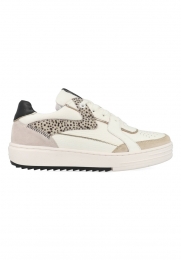 MarutiAlfie66174901-B8EWitmaat