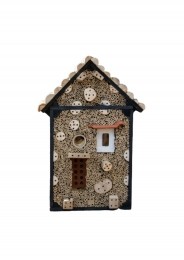 InsectenhoteldeLangpoot20x50x90cm-Boomstijl