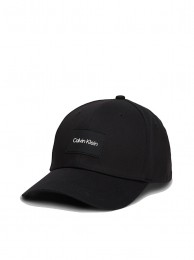 CalvinKleinTrendCapsSkate1