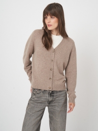 V-halscardiganvanbiologischekasjmier-tijdlozestijl