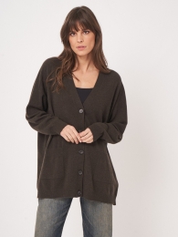 Oversizedfijngebreidkasjmiervestmetv-hals